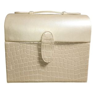 Elizabeth Arden Cream Reptile Print Faux Leather Domed Treasure Box 8.5"X7"X4"